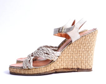 1970s Platform Wedge Sandals // Braided Leather // Woven Jute Wedge // 8.5 9 N // 206