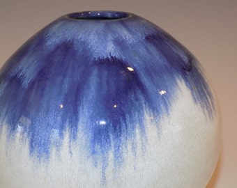 Ceramic Vase, Blue and White, Ceramics and Pottery Vase, Flower Vase, Round Vase, Wheel Thrown, Home and Living, Home Decor, Vases