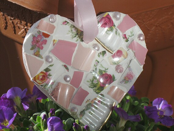 items similar to shabby chic mosaic heart made from vintage crockery on etsy items similar to shabby chic mosaic heart made from vintage crockery on etsy
