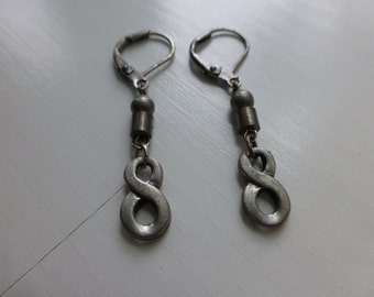 metal bead earrings, infinity design, antique silver, wonderkath cute unique modern simple simple awesome for her girlfriend gift women wife