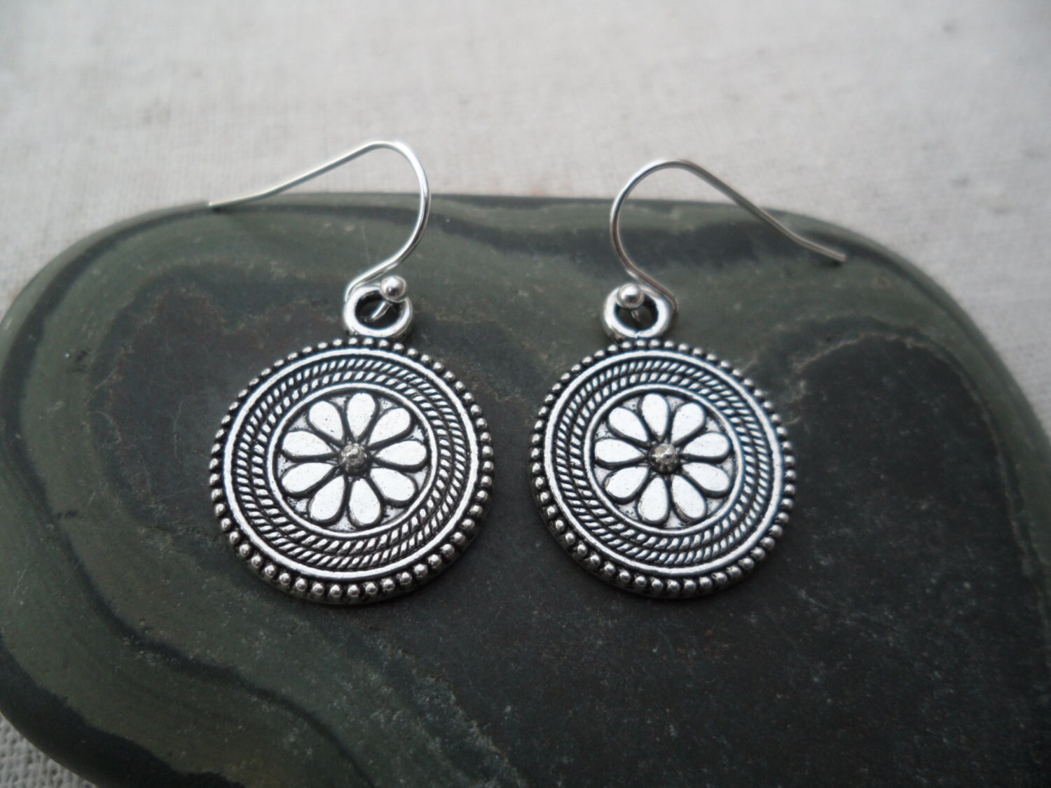 Simple Everyday Silver Flower Earrings Boho Chic Moroccan