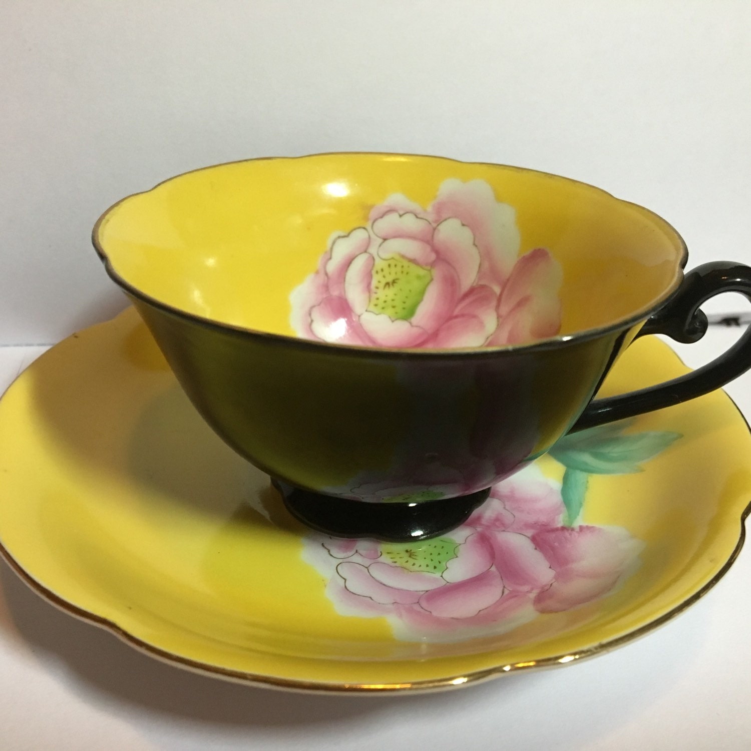 Trimont Tea Cup and Saucer 1947 Occupied Japan by denisekienow