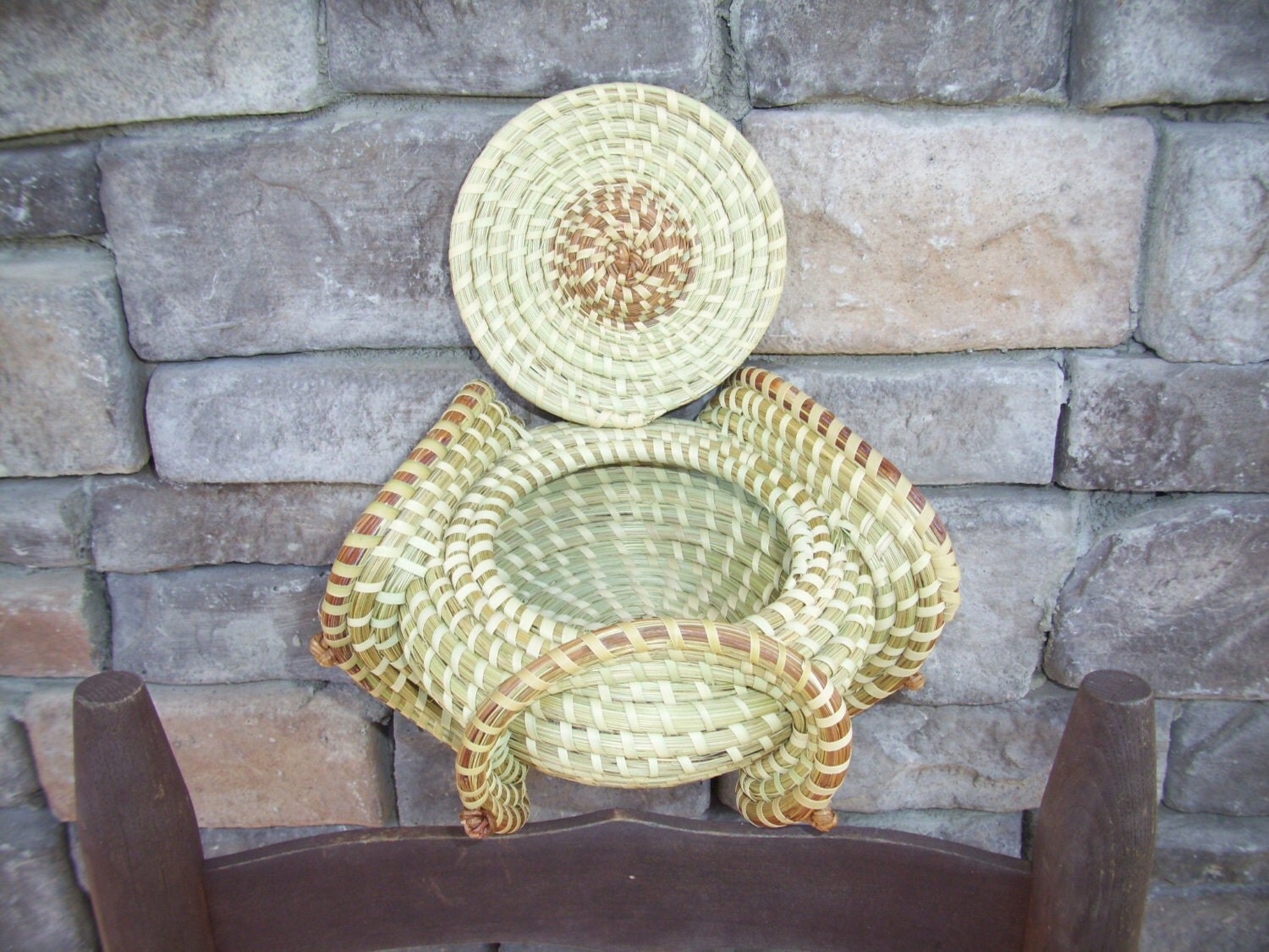 Sweetgrass Stand Basket w/Lid