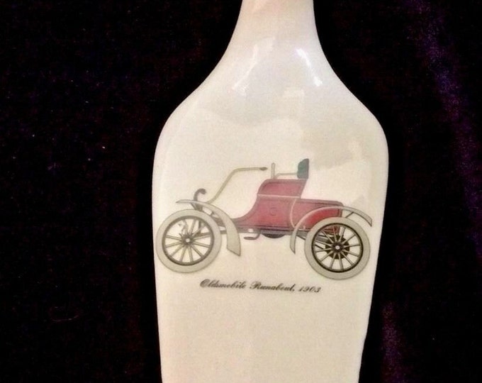 Dessert Server, Vintage Car Oldsmobile Runabout by Salem, Gift for Him