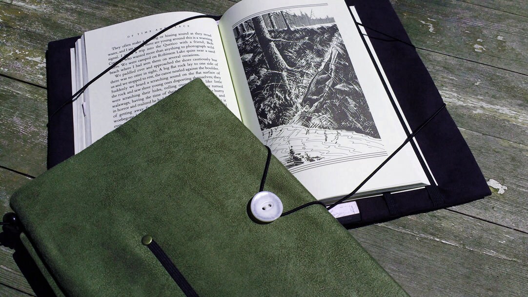 Large book holder handsfree trade size book cover arthritis