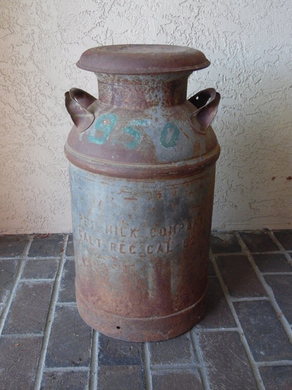 Vintage Milk Can with Original Lid Pet Milk Company Vintage