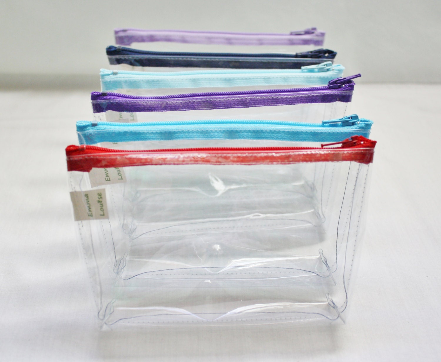 Small Clear Vinyl Zipper Pouch 65 X 375 Inch With Gusseted