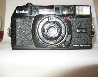 Vintage Konica C35MF Auto Focus 35 mm Film Camera with Hexanon 38 mm F2.8 Optics