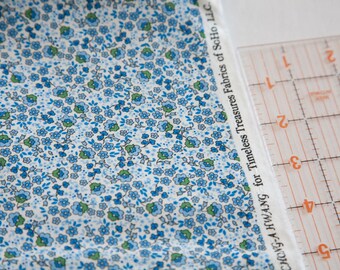 Destash Fabric - 1 yard - Floral Fabric - Timeless Treasures Fabric - Quilting Cotton Fabric - Floral Cotton