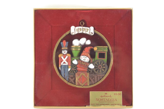 vintage 1977 hallmark christmas ornament nostalgia children vintage 1977 hallmark christmas ornament nostalgia children