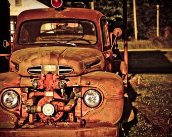 Rusty truck | Etsy