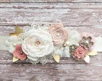 Rustic Wedding Sash, Floral Sash, Lace Sash, Country Wedding Bridal Sash, Blush Bridal Belt, Blush Maternity Sash, Floral Bridal Belt