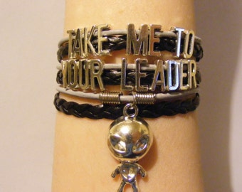Alien bracelet, alien jewelry, sci-fi bracelet, sci-fi jewelry, geeky bracelet, geeky jewelry, fashion bracelet, fashion jewelry
