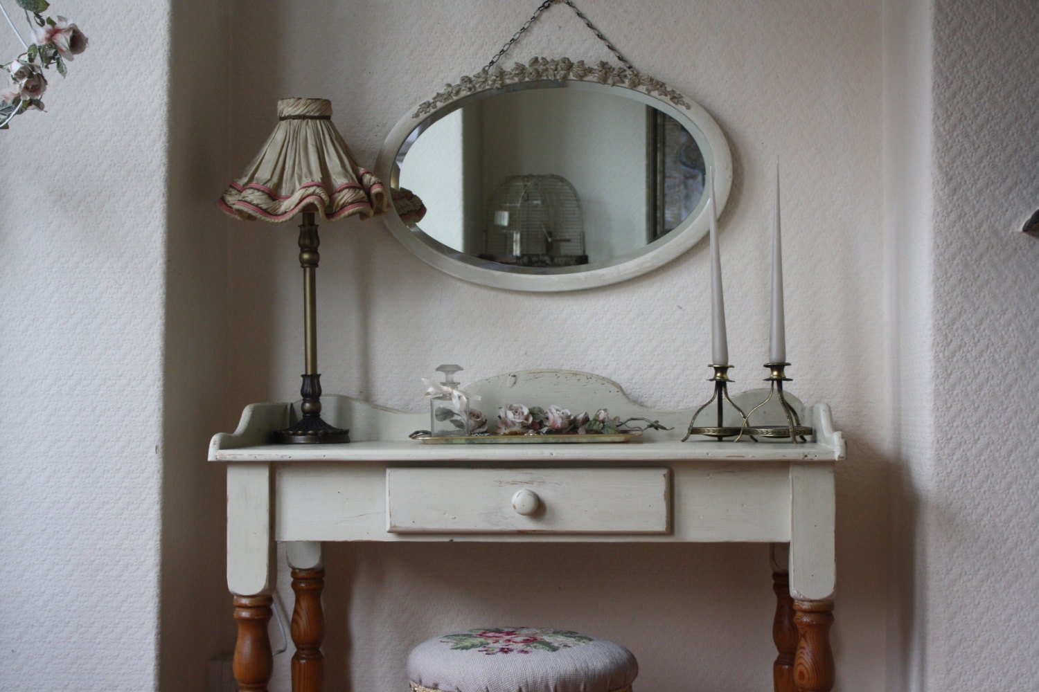 Soft Linen Dressing Table with Turned Pine Legs and Single