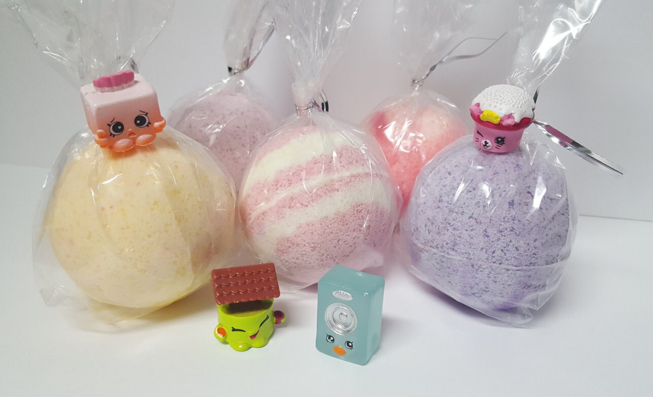 SALE // Shopkins Bath Bomb // Surprise Bath by PrincessBeccas