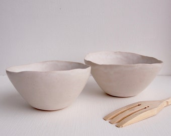 Handmade simple white ceramic bowl, white pottery bowl, ceramic serving bowl, white ceramic tableware, cereal bowl,ceramic dish,pottery dish