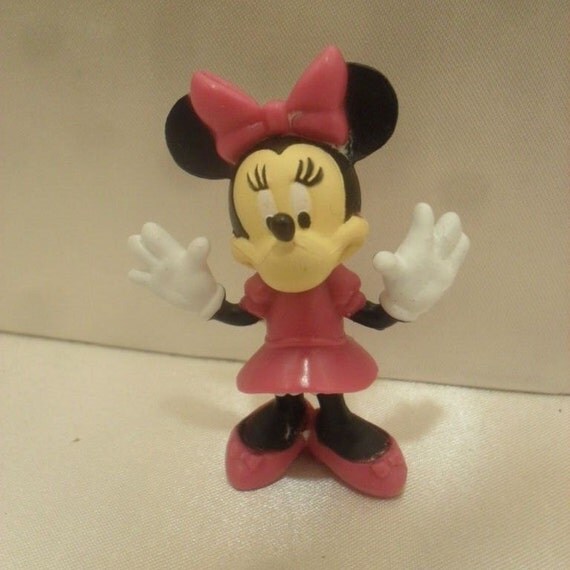 minnie mouse cake topper figurine