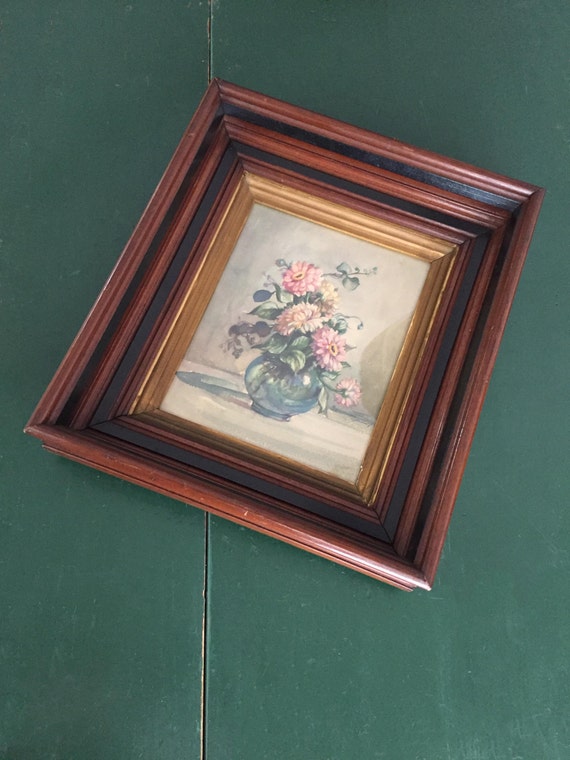 Vintage Shadow Box Picture Frame 1