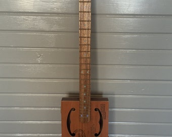 Cigar box guitar