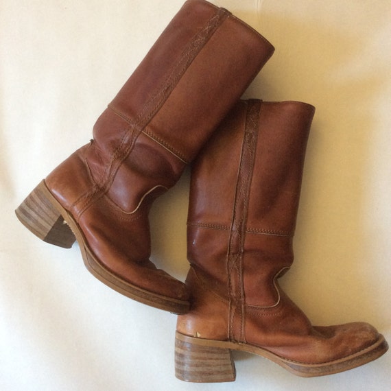 Vintage 1970's pull on leather boots tall in reddish