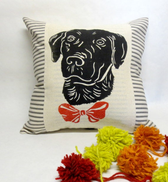 black lab holiday pillow