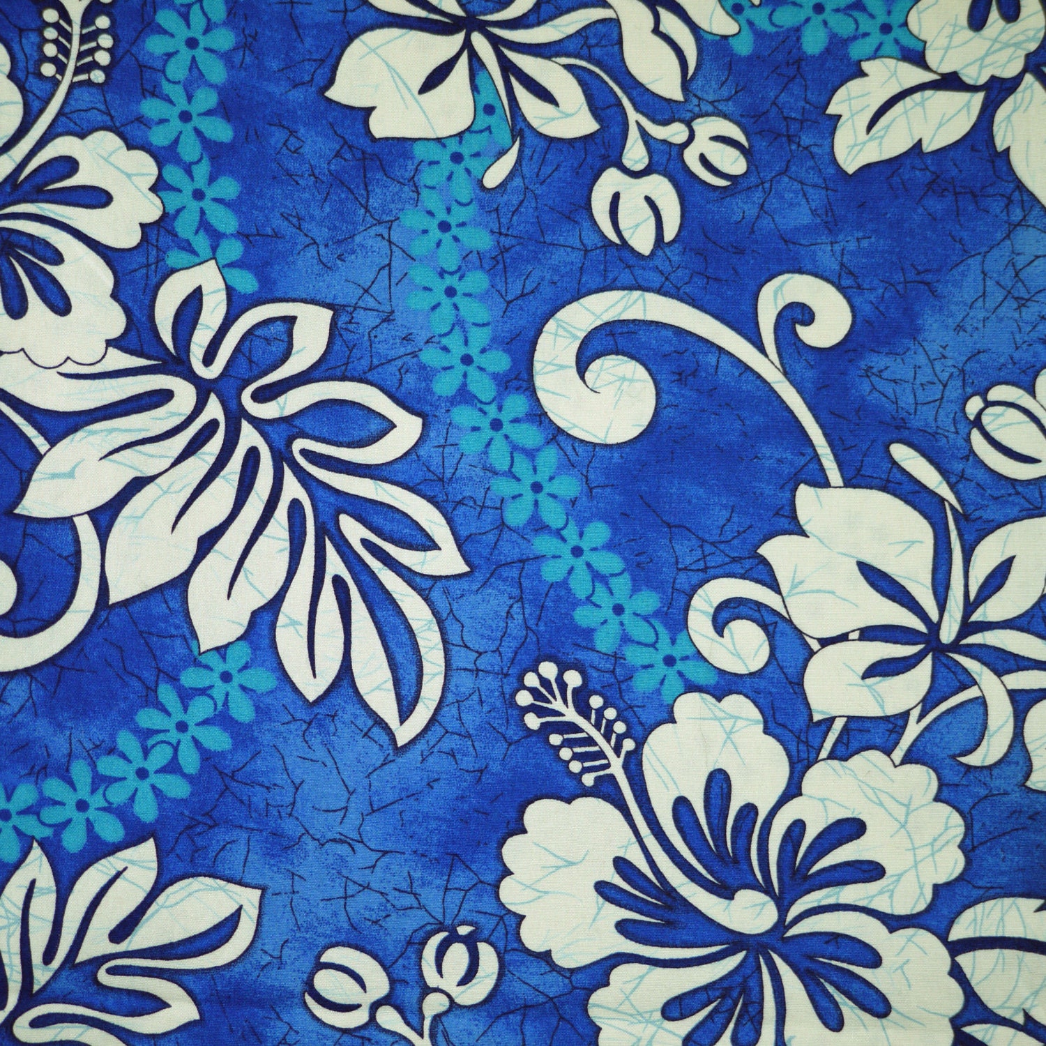 1 YARD QUILT COTTON Blue Hawaiian Floral Print Fabric