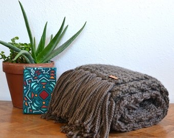 Chunky Knit Throw Blanket With Fringe // Boho Knit Throw With Fringe // Knit Throw Blanket // Throw Blanket // Throw Blanket With Fringe