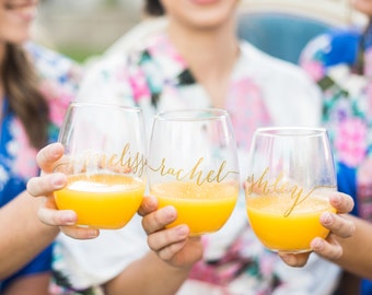 Personalized Wine Glasses, Bridesmaid Gift, Custom Bridal Party Gifts, Bridesmaid Proposal, Wedding Favors, Bridal Shower Favors, Engraved