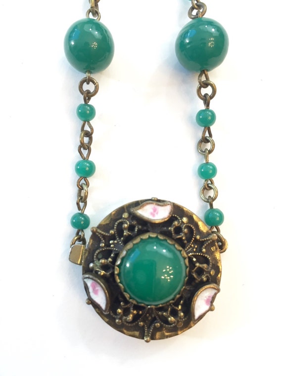 Vintage Green Czech Glass Necklace Antique by AntiqueJewelryForFun