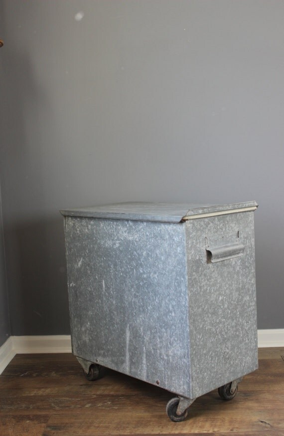 Vintage Industrial GALVANIZED ROLLING LARGE Bin Crate Cooler