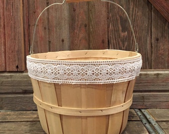 APPLE BASKET | One (1) Vintage-inspired farmhouse apple basket; Up-cycled bushel basket; Shabby chic storage; Cute gift basket