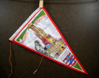 Travel Memorabilia Collectible Souvenir Pennant/Flag 10-1/2" x 6" Germany//Brugge-Bruges//Historical//Halletoren//Groene Rei//Ezelpoort