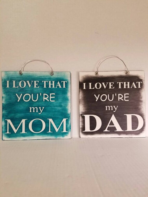 71/271/2 pair Mom Dad signs handmade handpainted signs