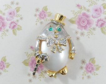 Vintage KENNETH J LANE Signed Humpty Dumpty Book Piece Brooch Pin