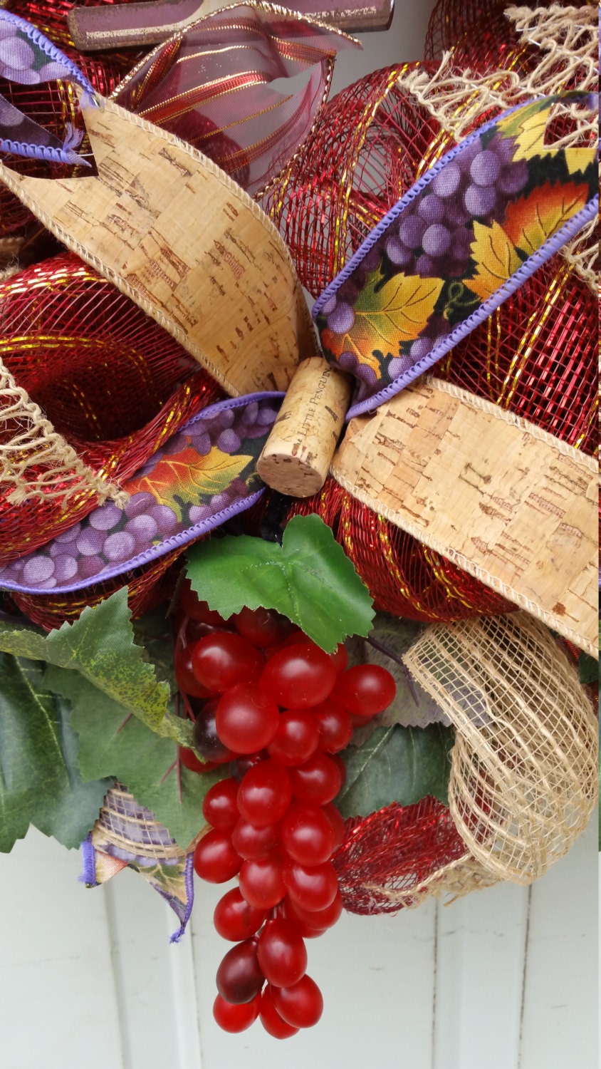 Wine wreath/Grapes/Mesh Wreath/Wine lover/Wine country/Front