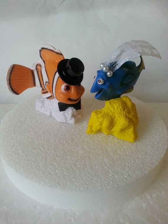 Items similar to Nemo's Dad, Marlin and Dory Disney Pixar ...
Nemo Wedding