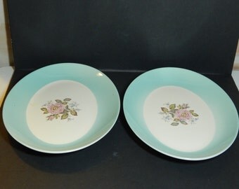 Unmarked very pretty serving Platters, Set of Two