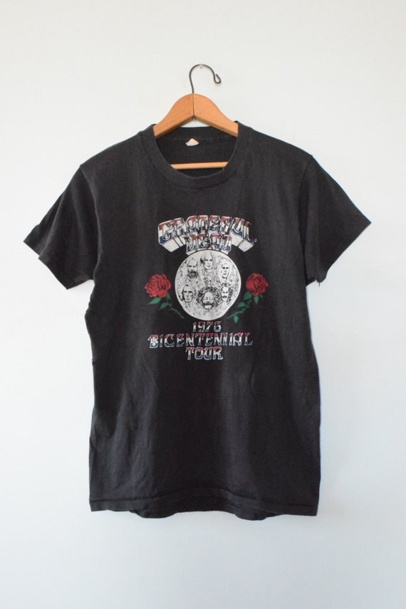 1976 GRATEFUL DEAD TOUR size small 70s t-shirt tee