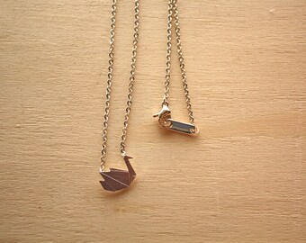 Collier ras du cou Cygne | Joli Bijou minimaliste forme oiseau japonais | couleur doré | Summer 2017 | Cadeau mignon pour elle | Amitié