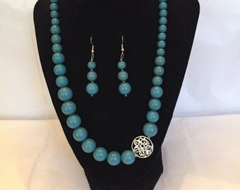 Jewelry Set/Teal Touch of Silver Necklace and Earrings Beaded Set