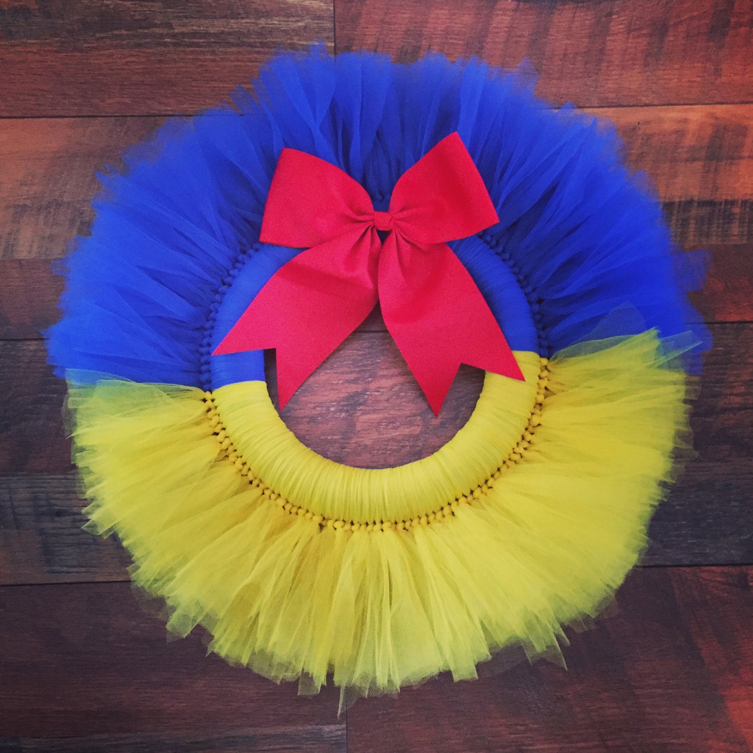 Snow White Tulle Wreath