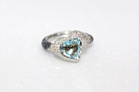 Aquamarine diamond sapphire ring . Aquamarine heart ring.