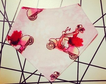 Bandanna Style Baby Bib (0-8 Months)