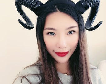 Black Horn Demon Nymph Ram Horn Headdress Diablo