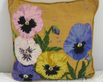 Crewel Embroidered Pillow . crewel pansy pillow . retro pillow . 50s crewel pillow . pansy pillow