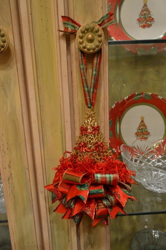 Glittered Christmas Tree Tassel