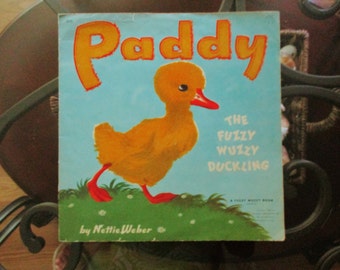The-Fuzzy-Duckling-Little-Golden-Book