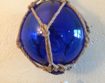 Wind Chime Glass/ Glass Fishing Float Wind Chime Loaded with Seashells/ Cobalt Blue with Rope/ Nautical/ FREE SHIPPING Gift Idea