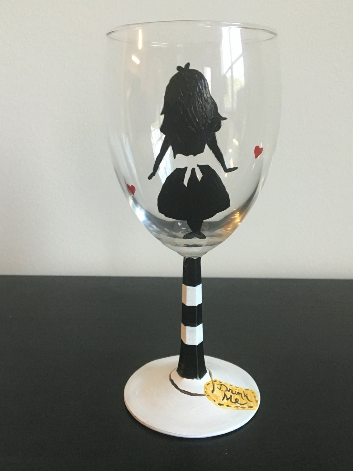 Hand painted Alice in Wonderland wine glass 1 glass