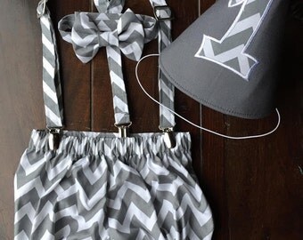 Boys Cake Smash Outfit, Boys Chevron Smash Cake Set, Birthday Outfit Bow tie, Suspenders, Diaper Cover, Birthday hat made by Two L Creations